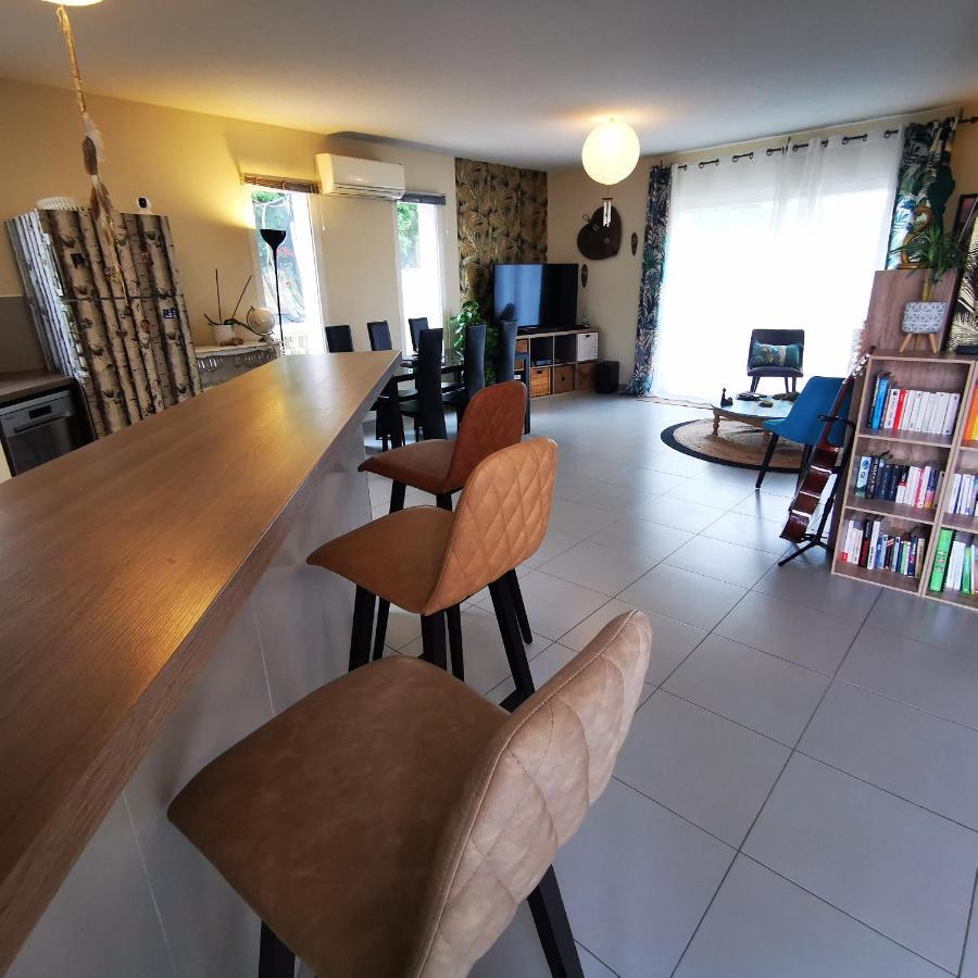 Cool Mediterranean Life 8 People Jacuzzi Barbecue Gametrampoline 2 Parking Villa Béziers Buitenkant foto